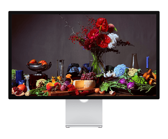 Apple Studio Display — Silver